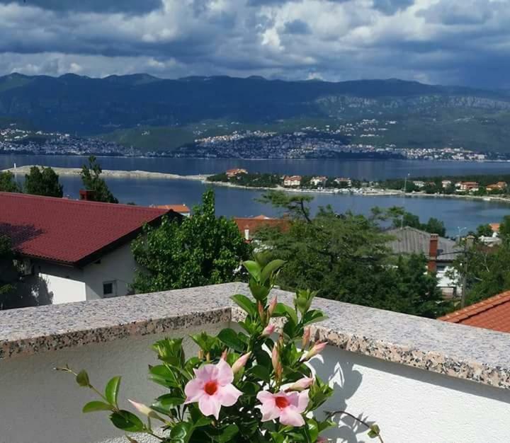 Apartmani Novosel Šilo Buitenkant foto